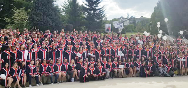 2017-2018 Akademik Yılı ODTÜ Mezunları Ankara'da Düzenlenen Törenle Diplomalarını Aldı