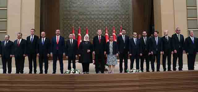 Cumhurbaşkanı Erdoğan Yeni Kabineyi Açıkladı (İşte Yeni Bakanlar)