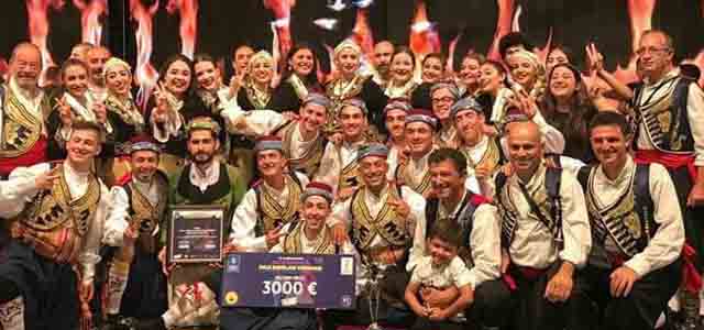 KKTC Ekibi FOGEM, Bursa'da Uluslararası Altın Karagöz Halk Dansları Yarışması'nda İkinciliği Kazandı