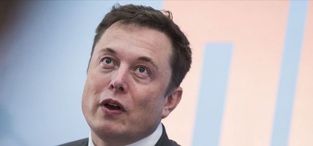 Elon Musk, Twitter'i satın alma anlaşmasının askıya alındığını bildirdi
