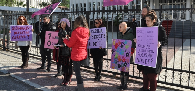 Baraka, kadın cinayetleri ile ilgili eylem düzenledi