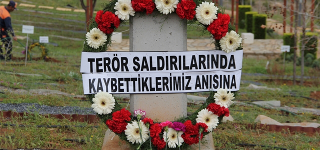 Ölen ODTÜ öğrencileri, ODTÜ Kuzey Kıbrıs Kampusu'nda anıldı