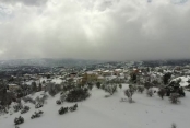 Trodos’ta kar kalınlığı 15 santimetreyi aştı