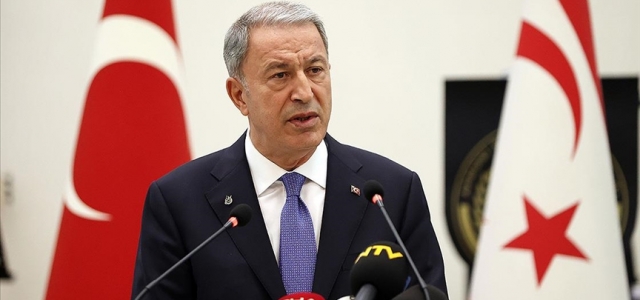 TC Milli Savunma Bakanı Akar: 'Türkiye Cumhuriyeti, Kıbrıs'taki garantörlük görevini eksiksiz şekilde yerine getirmeyi sürdürecek'